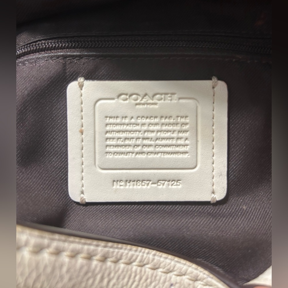 Coach Pebbled Leather Gallery Tote Bag 57125 Cream Shoulder Purse - Picture 3 of 6